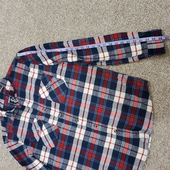 Amnesia Mens Button up Flannel Long Sleeve Size Small - Picture 10 of 10